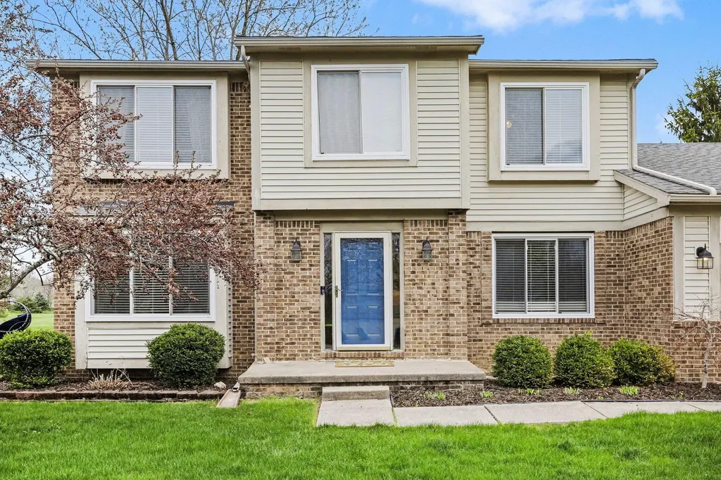5941 Cottonwood Drive Pittsfield Charter Township MI 48197