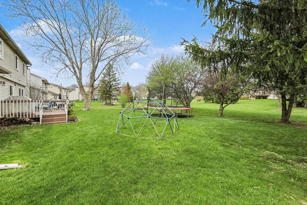 5941 Cottonwood Drive Pittsfield Charter Township MI 48197