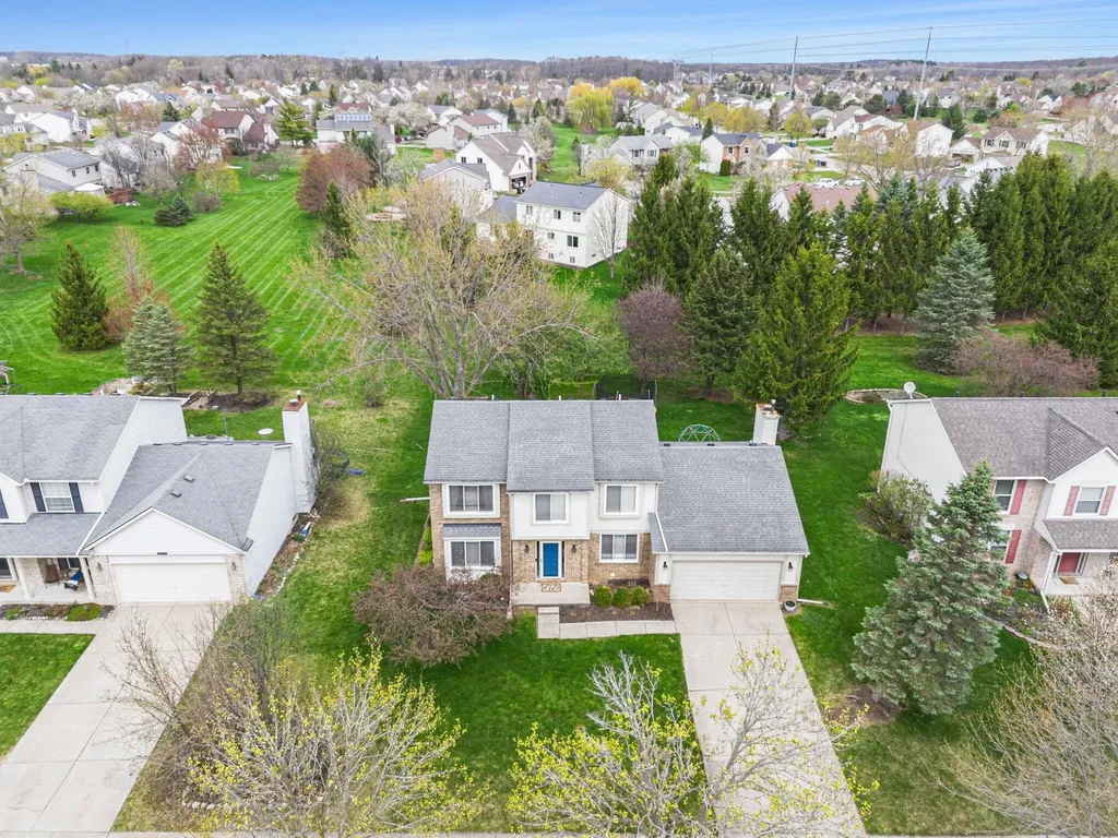 5941 Cottonwood Drive Pittsfield Charter Township MI 48197