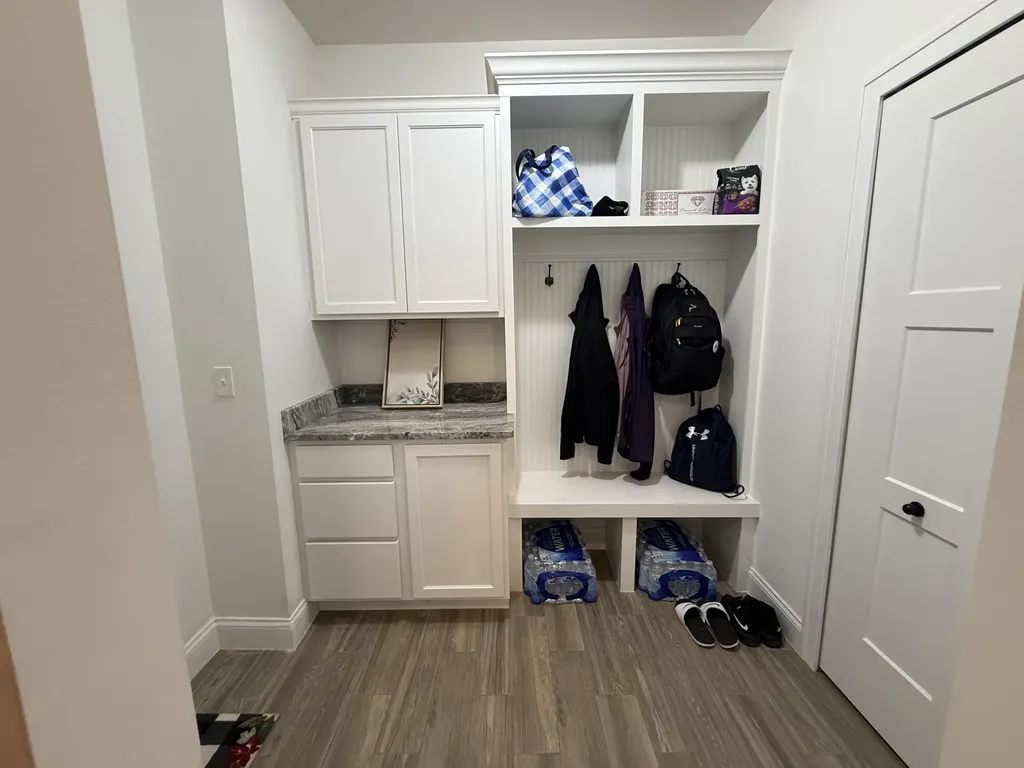 29371 Bayside Circle N Chesterfield Township MI 48047