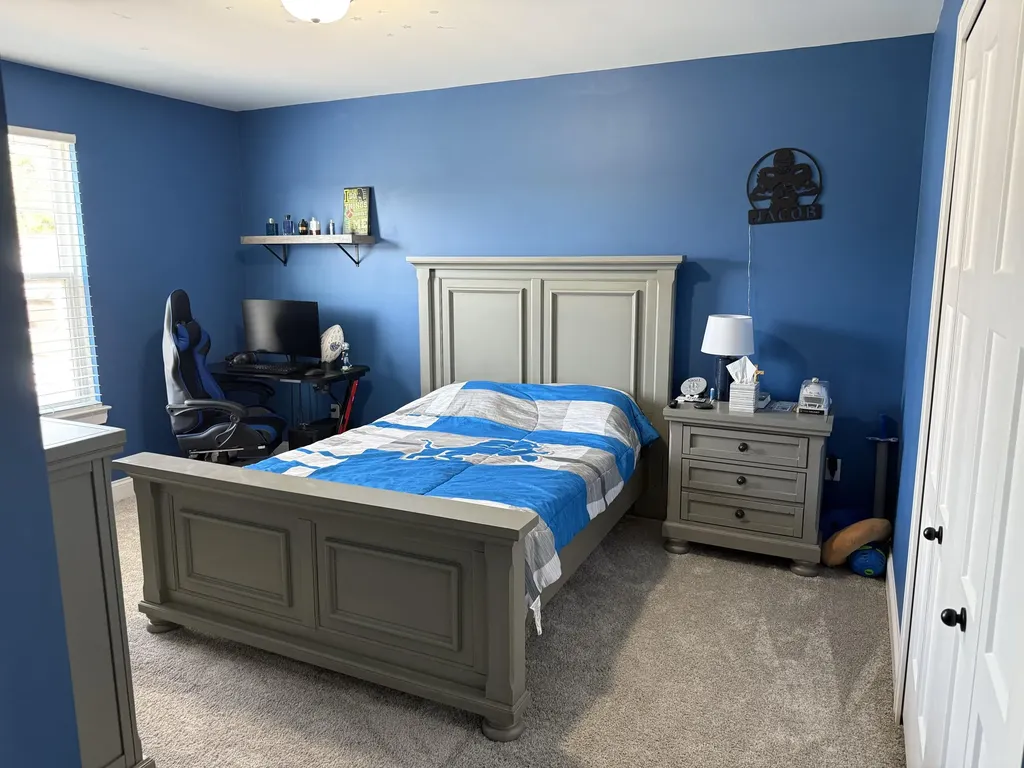 29371 Bayside Circle N Chesterfield Township MI 48047