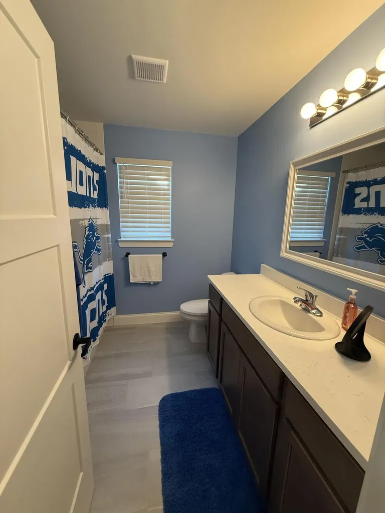 29371 Bayside Circle N Chesterfield Township MI 48047