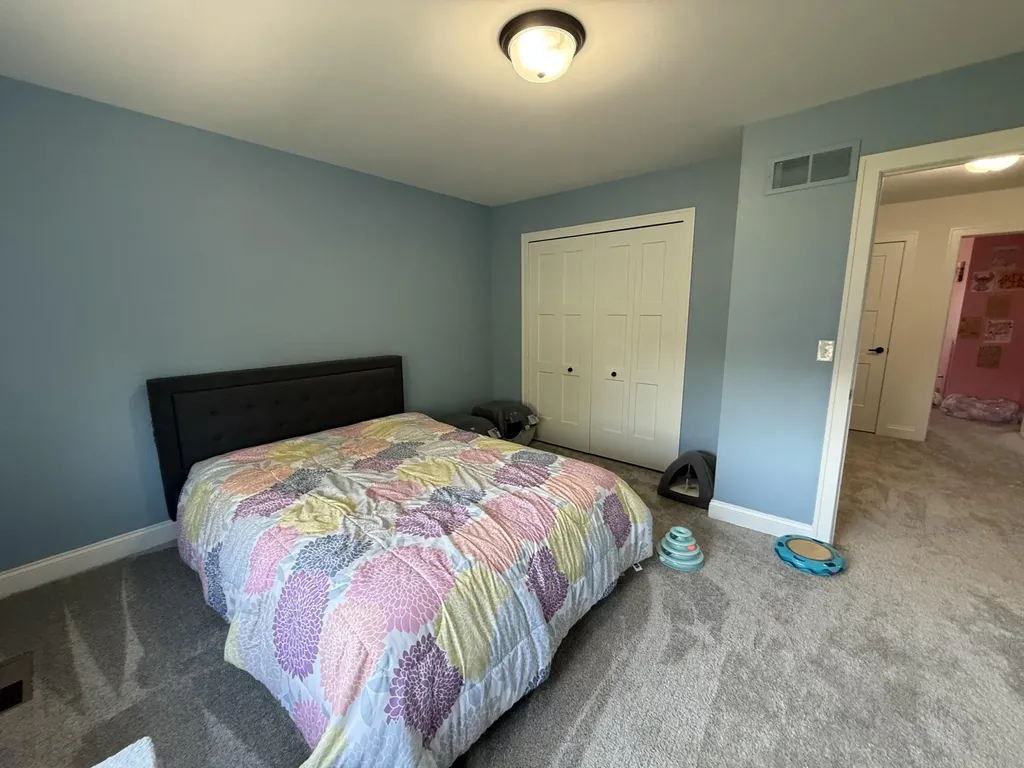 29371 Bayside Circle N Chesterfield Township MI 48047