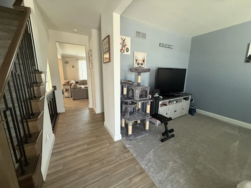 29371 Bayside Circle N Chesterfield Township MI 48047
