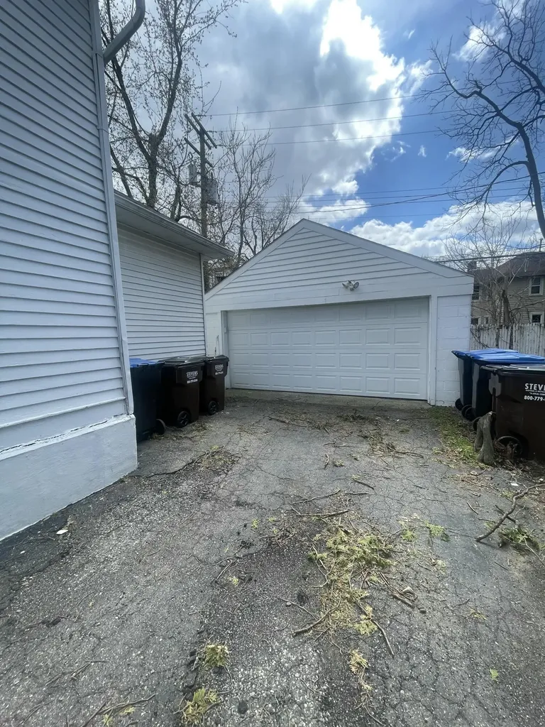963 Washtenaw Avenue Ypsilanti City MI 48197