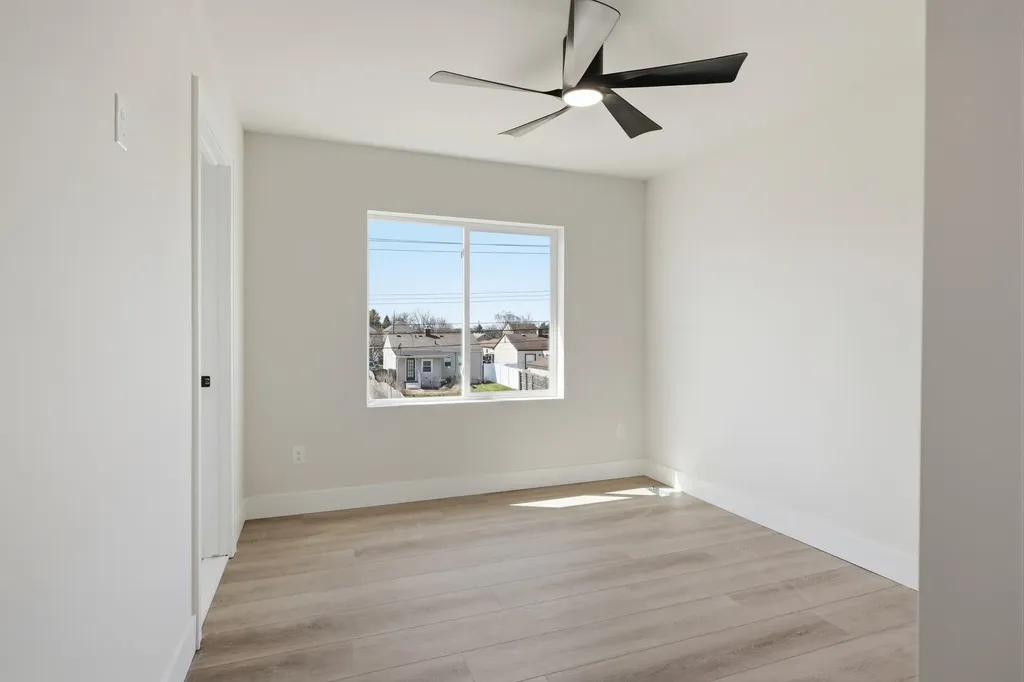 30489 Brush Street Madison Heights City MI 48071