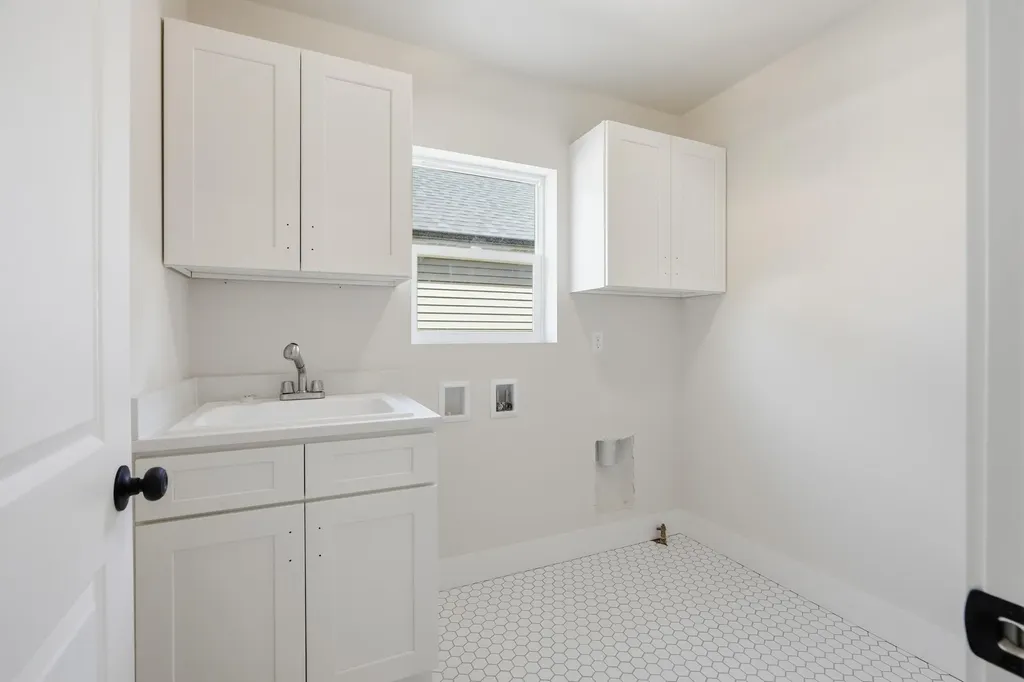 30489 Brush Street Madison Heights City MI 48071