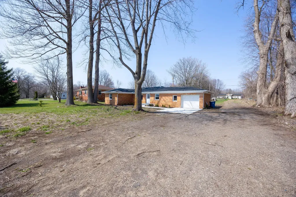 5424 Oakville Waltz Road Sumpter Township MI 48164