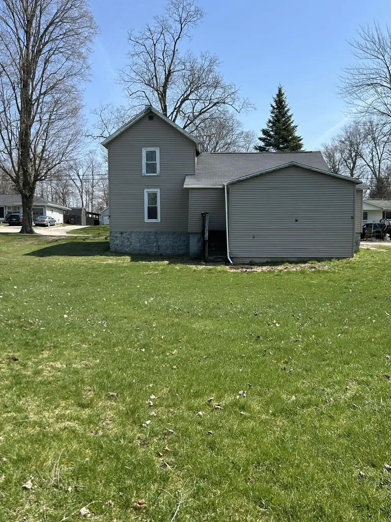 714 N Maple Grove Avenue Hudson City MI 49247