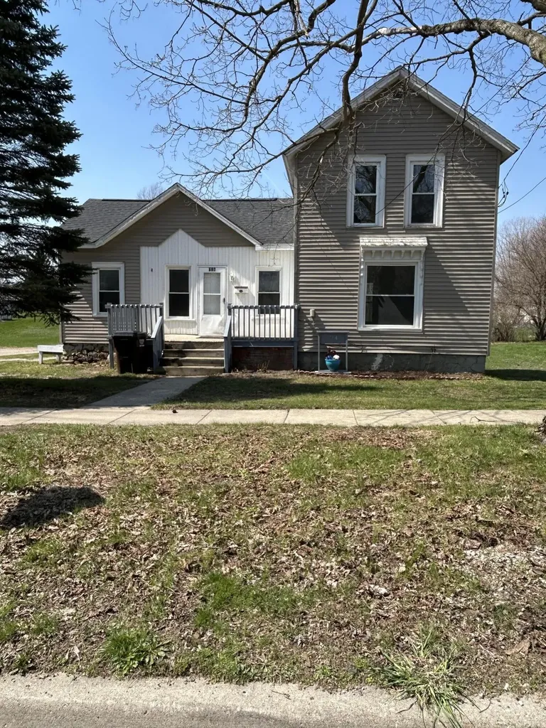 714 N Maple Grove Avenue Hudson City MI 49247