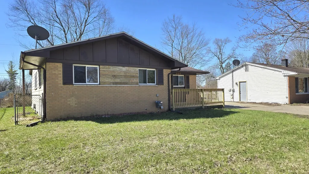 3109 Risdale Avenue Lansing City MI 48911