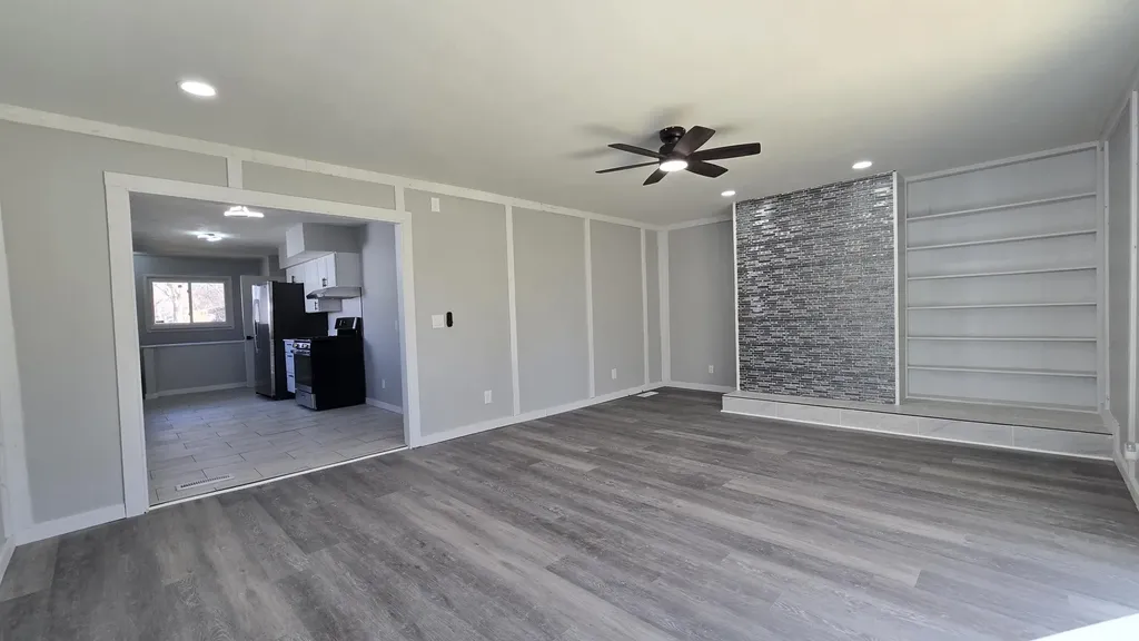 3109 Risdale Avenue Lansing City MI 48911