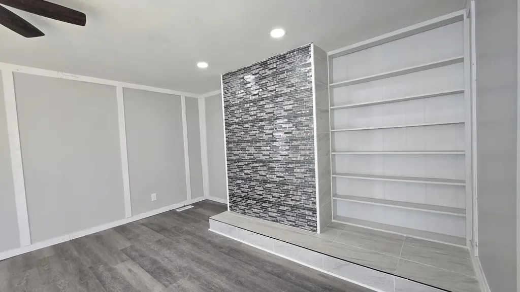 3109 Risdale Avenue Lansing City MI 48911