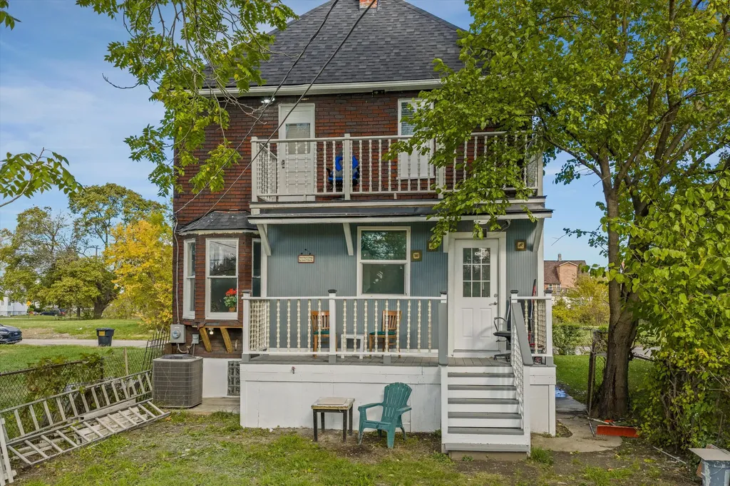 5999 Fischer Street Detroit City MI 48213