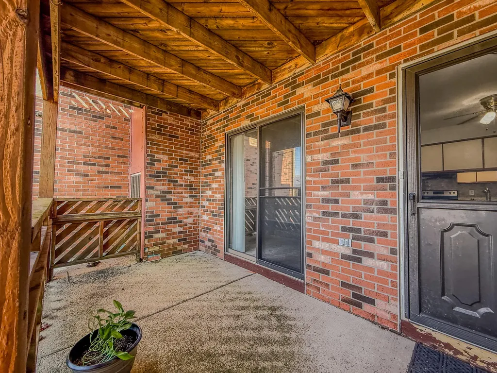 16486 Clarkson Drive Fraser City MI 48026