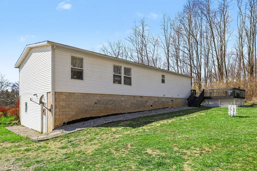 9491 Thorne Road Unknown City MI 49246