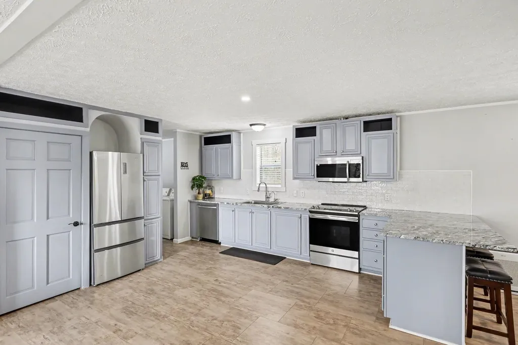 9491 Thorne Road Unknown City MI 49246
