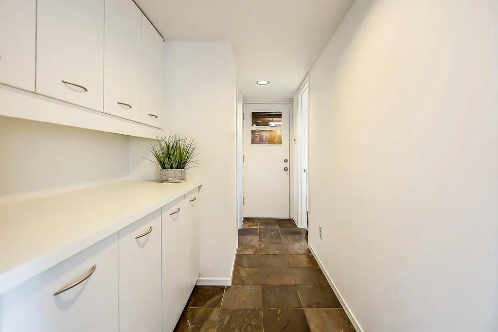 1307 Beechwood Drive Ann Arbor City MI 48103