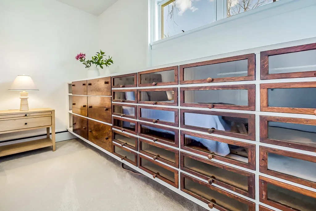 1307 Beechwood Drive Ann Arbor City MI 48103