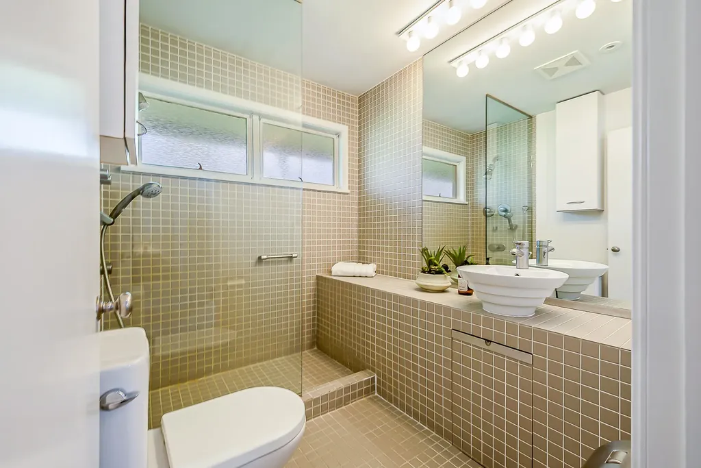 1307 Beechwood Drive Ann Arbor City MI 48103