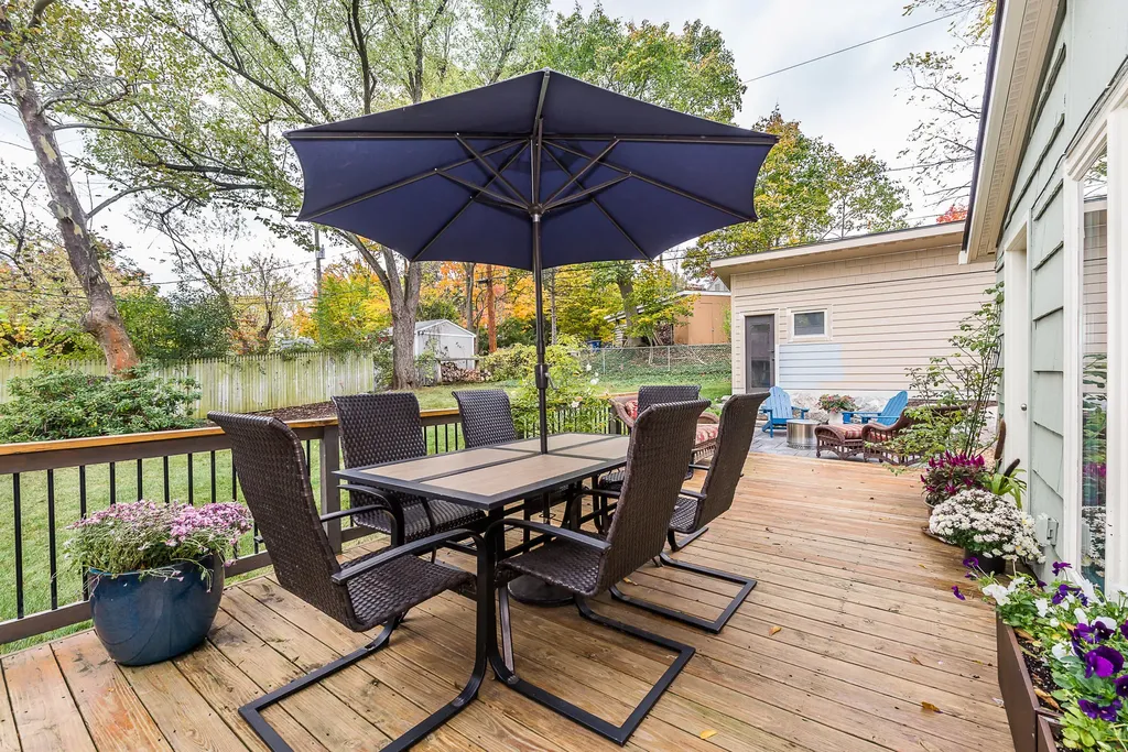 1307 Beechwood Drive Ann Arbor City MI 48103