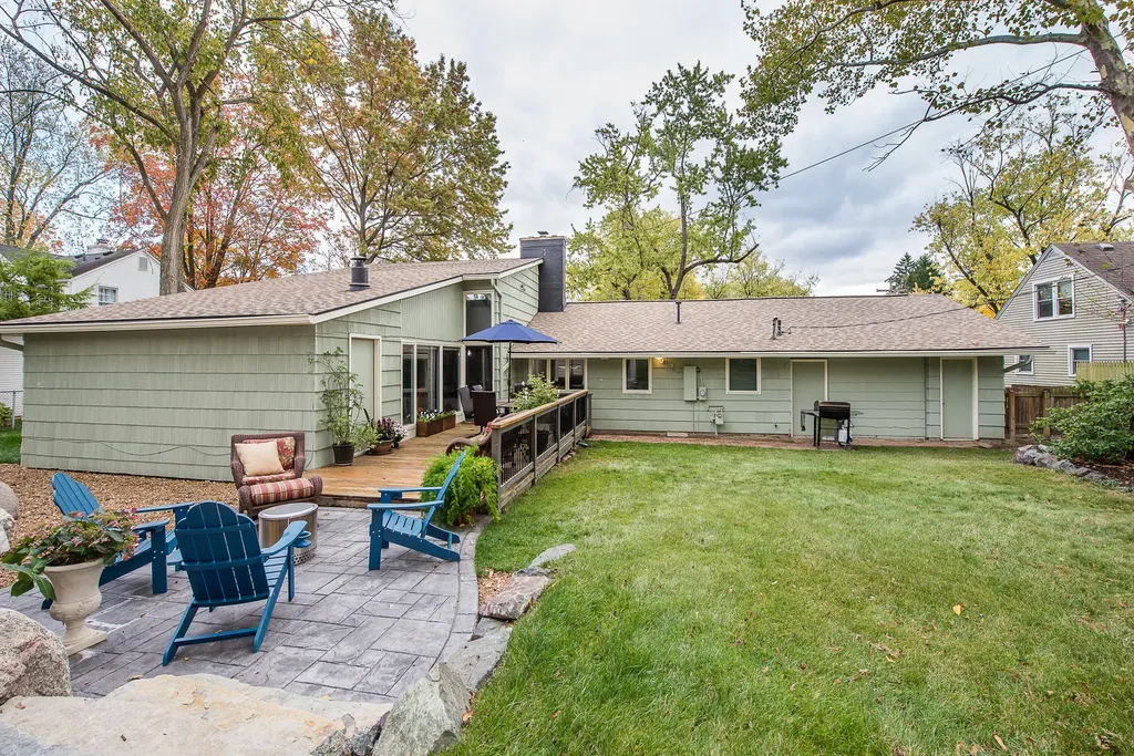 1307 Beechwood Drive Ann Arbor City MI 48103