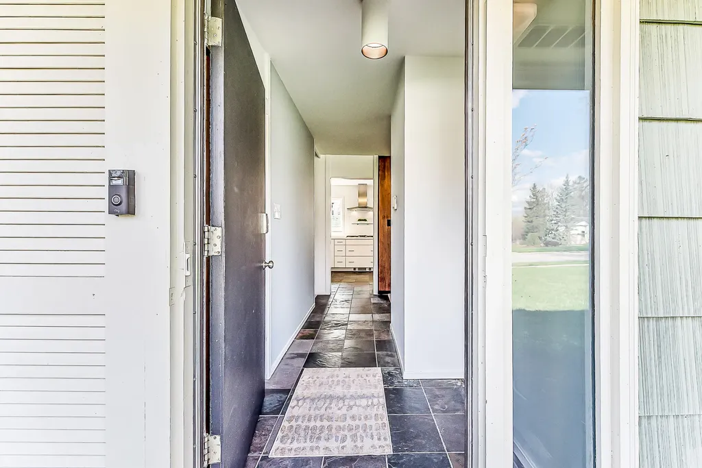 1307 Beechwood Drive Ann Arbor City MI 48103