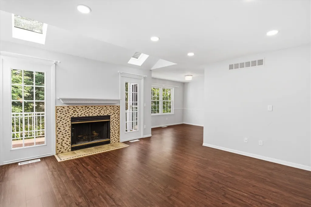 4344 Hillside Drive Ann Arbor City MI 48105