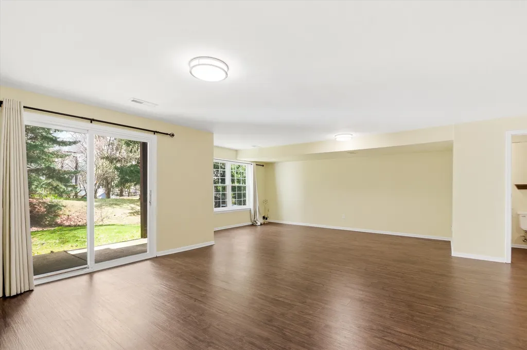 4344 Hillside Drive Ann Arbor City MI 48105