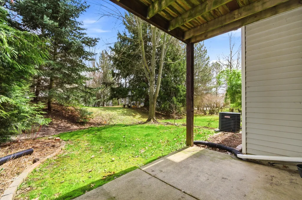 4344 Hillside Drive Ann Arbor City MI 48105
