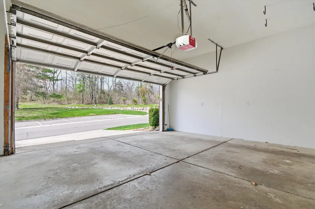 4344 Hillside Drive Ann Arbor City MI 48105