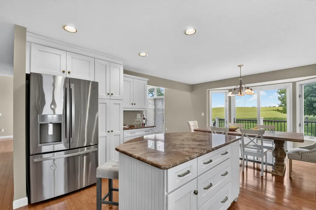 805 Marlpool Drive Saline City MI 48176