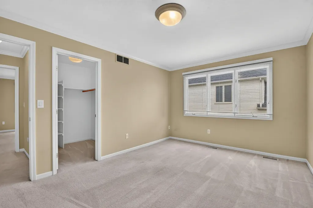 805 Marlpool Drive Saline City MI 48176