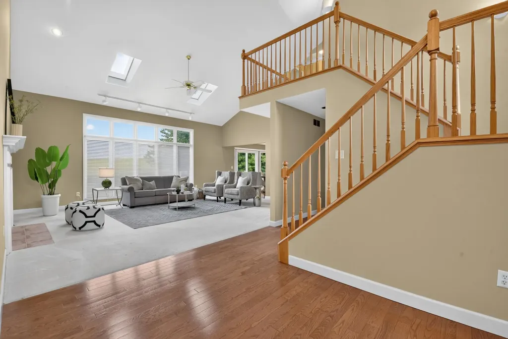 805 Marlpool Drive Saline City MI 48176