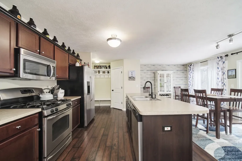 13420 Patchin Drive Crockery Township MI 49448