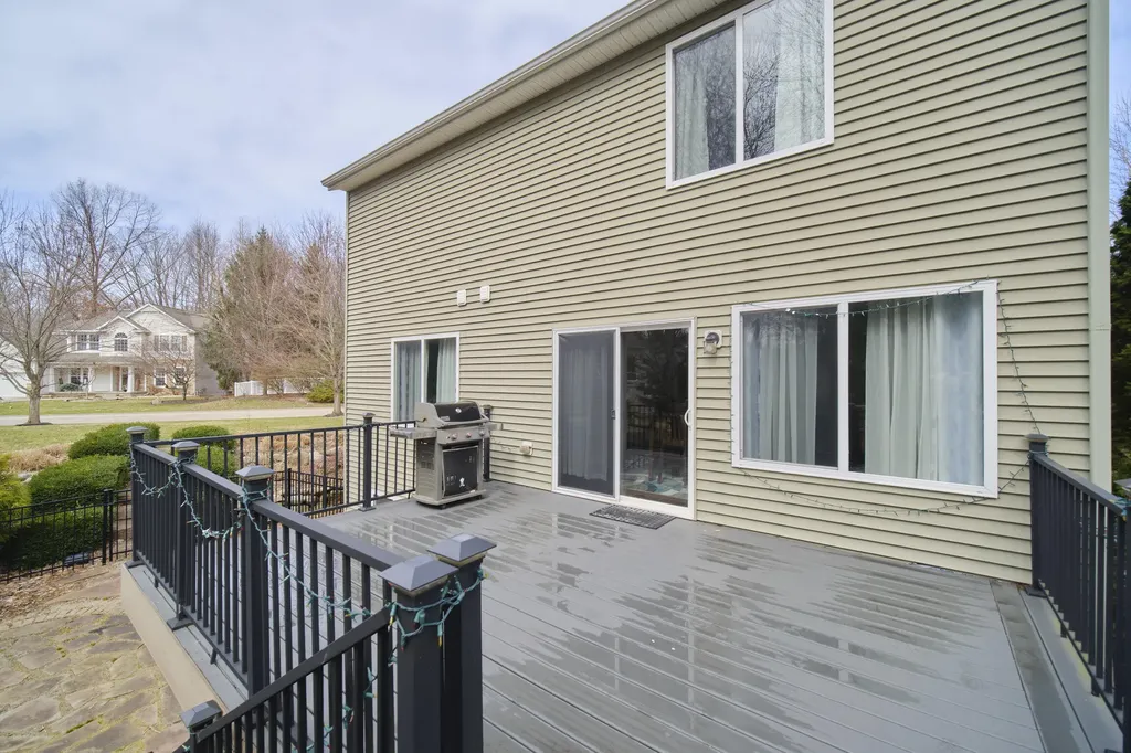 13420 Patchin Drive Crockery Township MI 49448