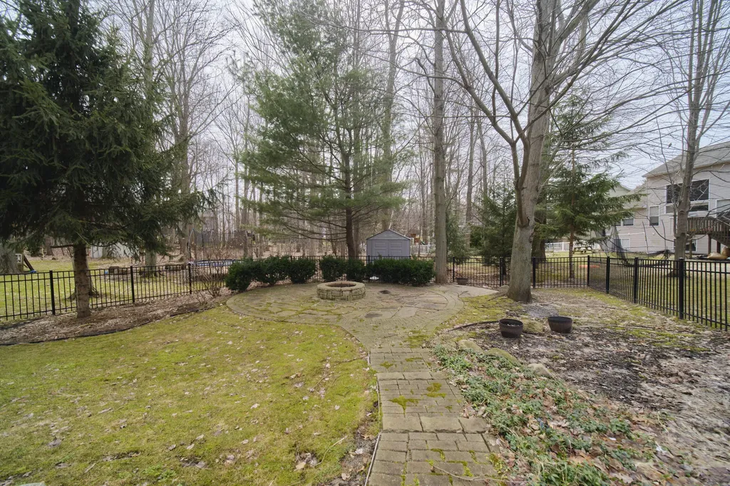 13420 Patchin Drive Crockery Township MI 49448