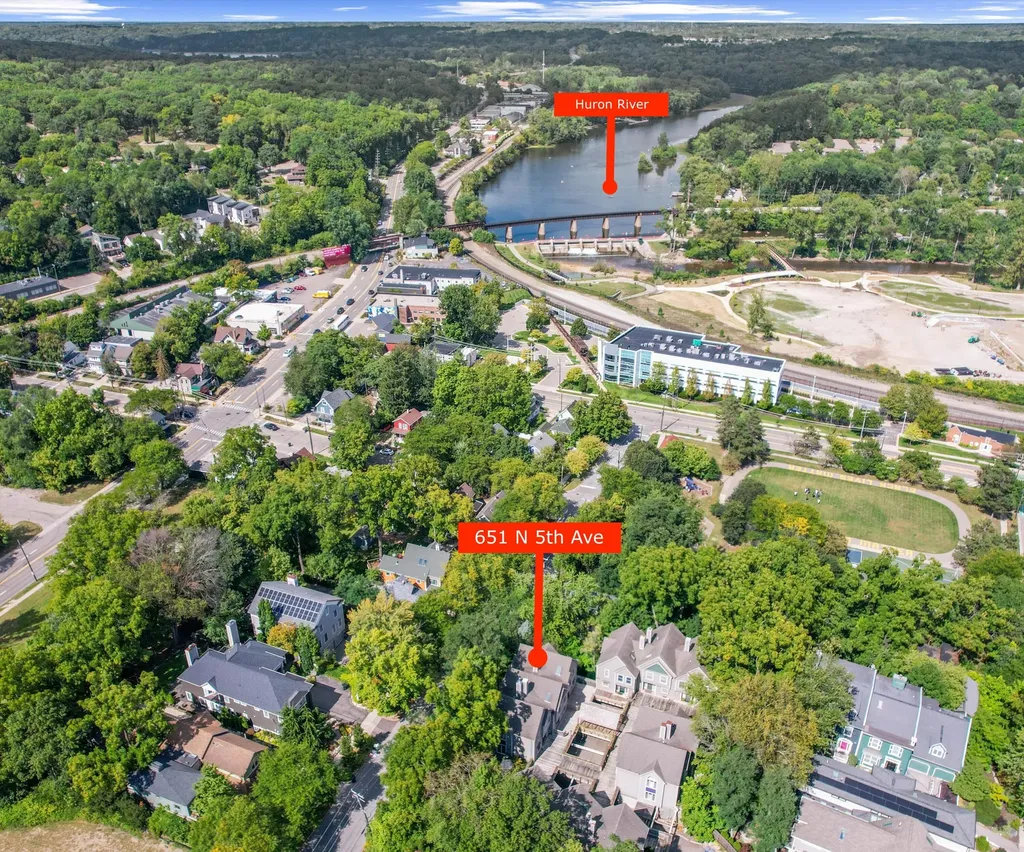 651 N 5th Avenue Ann Arbor City MI 48104