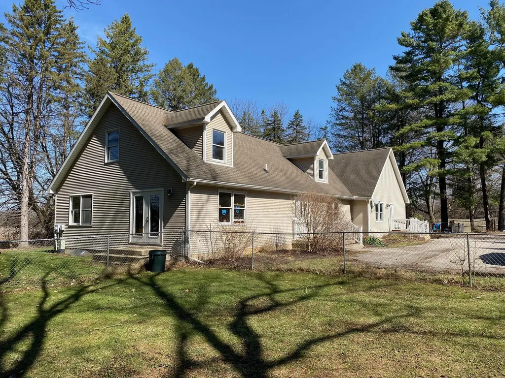 13920 E Old Us Highway 12 Lima Township MI 48118