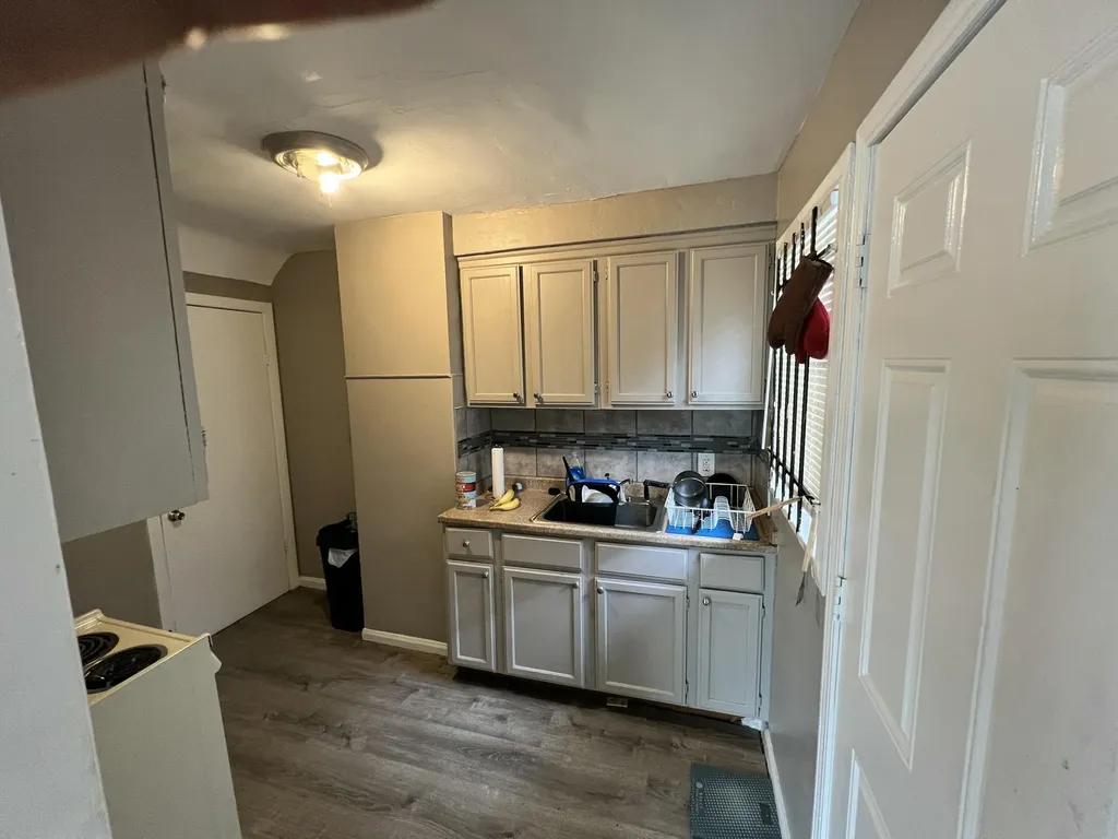 8873 Rutherford Street Detroit City MI 48228