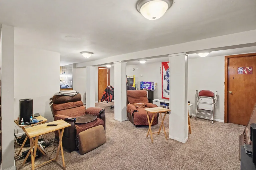 212 N Summit Street Ypsilanti City MI 48197