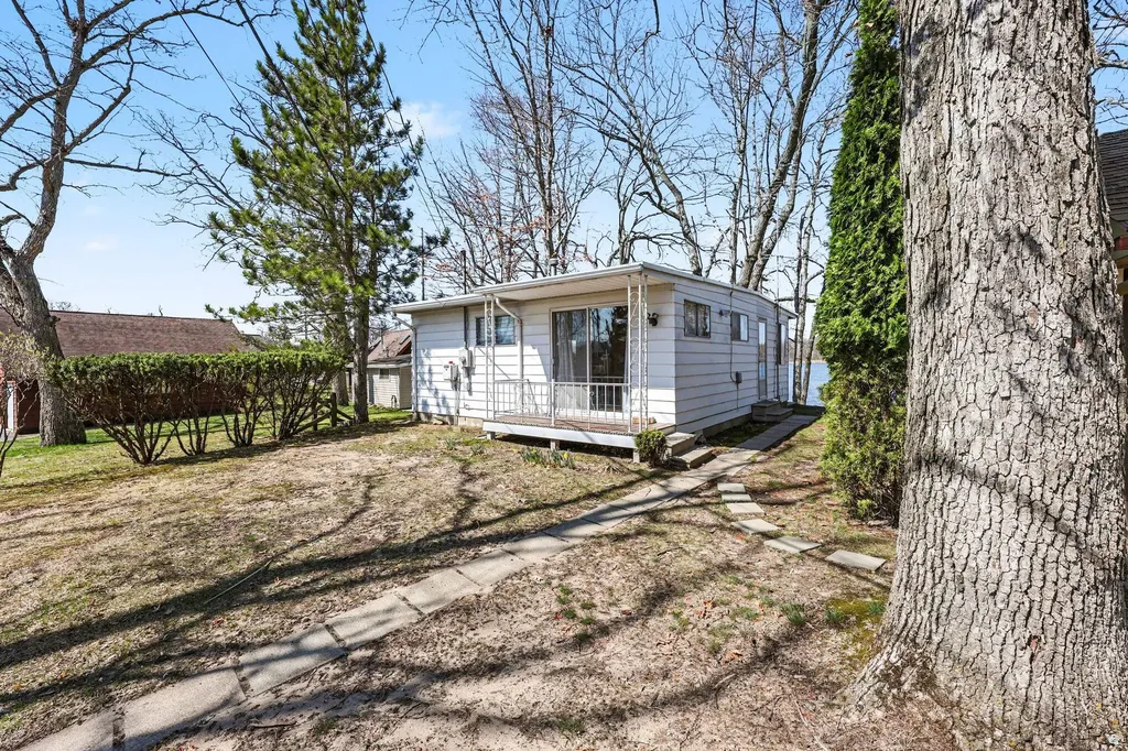 8941 Mott Drive Napoleon Township MI 49201
