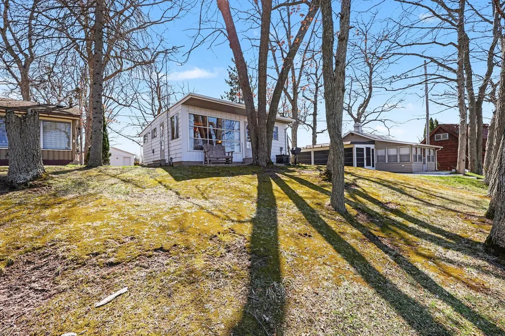 8941 Mott Drive Napoleon Township MI 49201