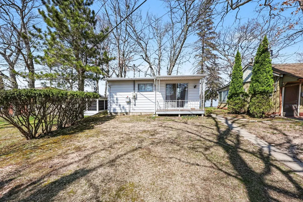 8941 Mott Drive Napoleon Township MI 49201