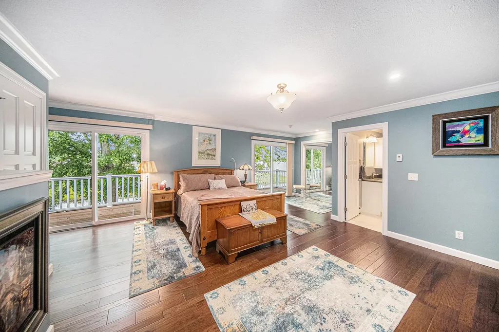 329 Pamela Circle Columbia Township MI 49230