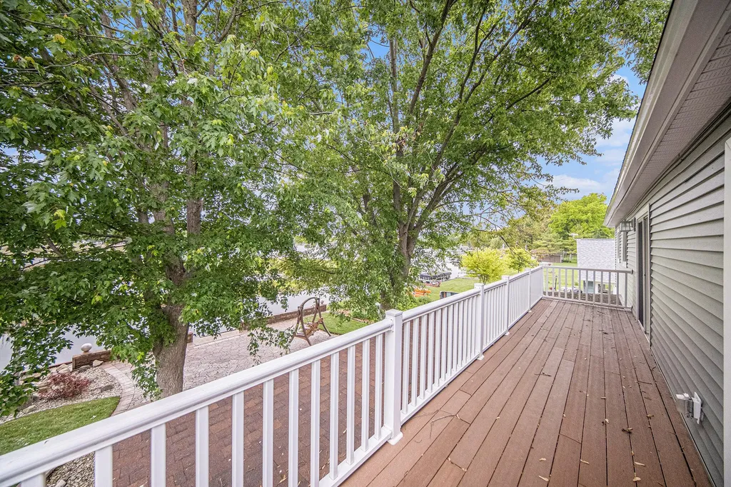 329 Pamela Circle Columbia Township MI 49230