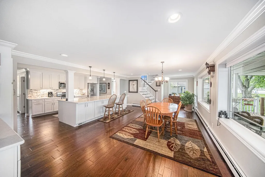 329 Pamela Circle Columbia Township MI 49230