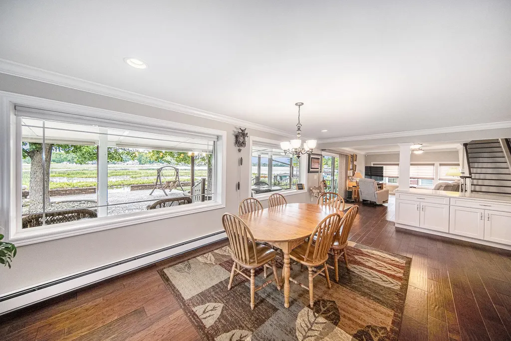 329 Pamela Circle Columbia Township MI 49230