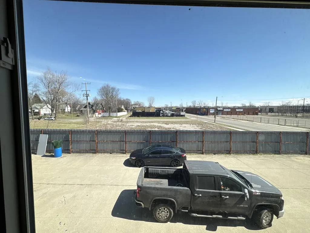 2203 E Mcnichols Road Detroit City MI 48212