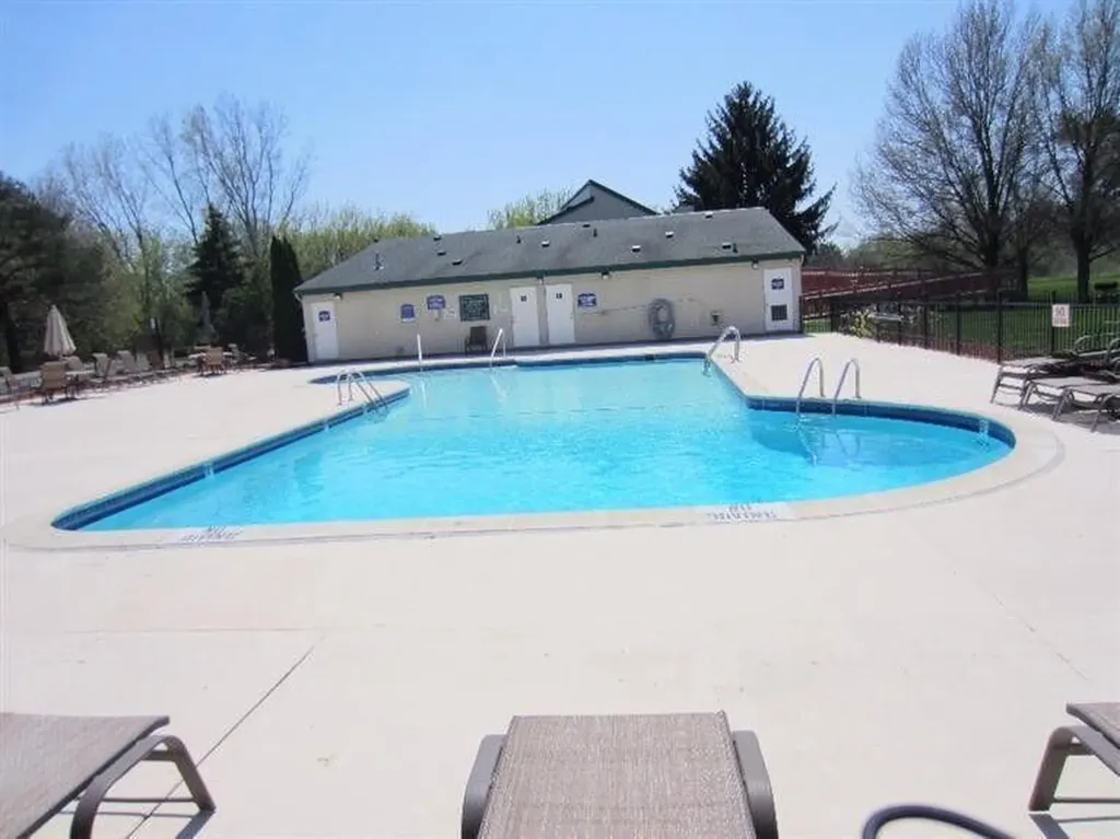 735 Clubhouse Drive Ypsilanti Charter Township MI 48197